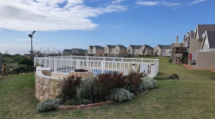 2 Bedroom Property for Sale in Marina Martinique Eastern Cape